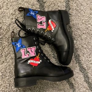 Louis Vuitton heart flat ranger boots